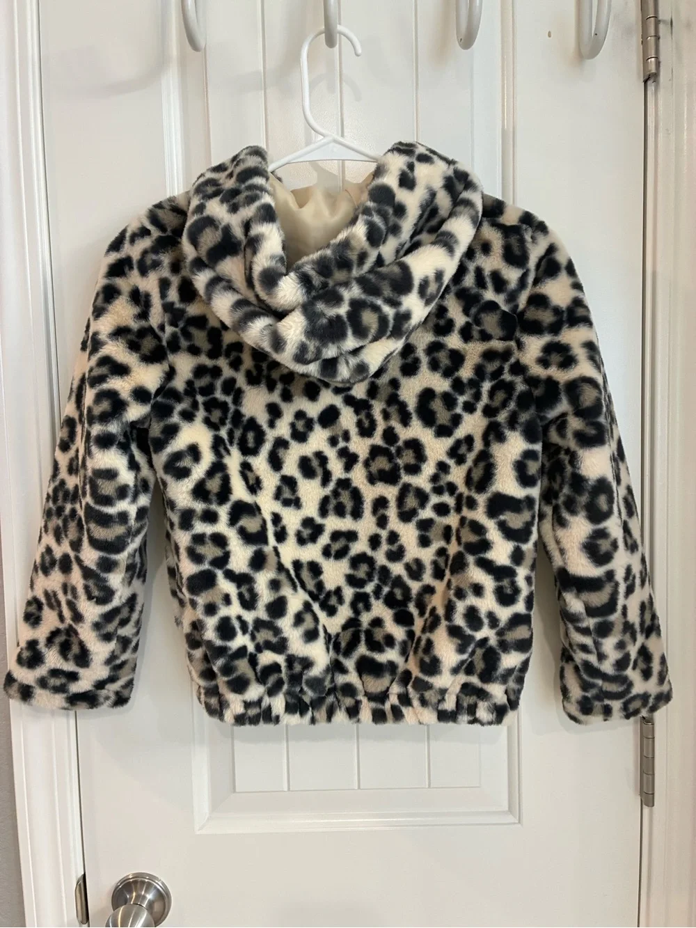 Old Navy Girls' Faux Fur Leopard Hoodie Jacket